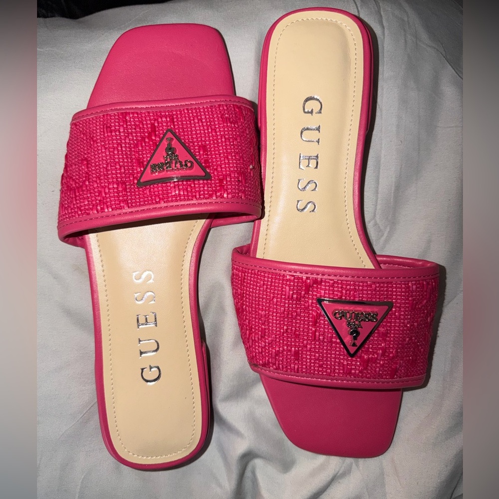Guess Sandals